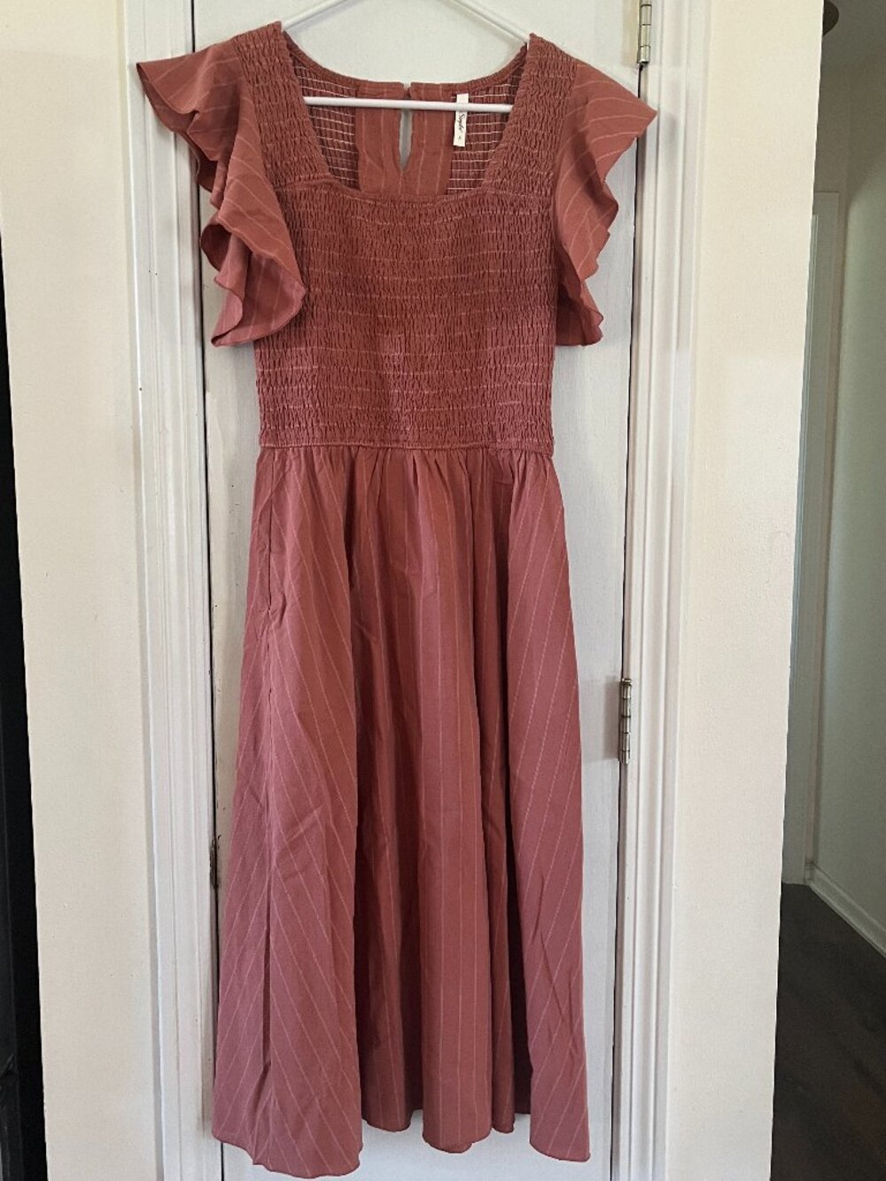 Simplee Flutter Sleeve Dress